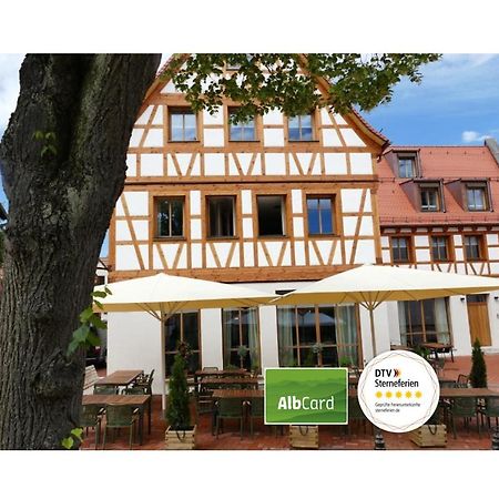 4 Apartments Im Hof By Gasthof Linde Albstadt Exterior photo